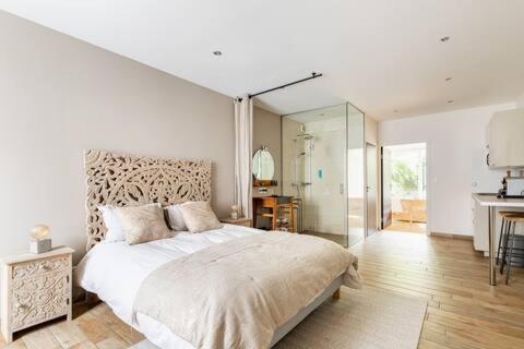 Studio Chic Avec Salon Et Terrasse Privee Apartment Tourcoing Luaran gambar