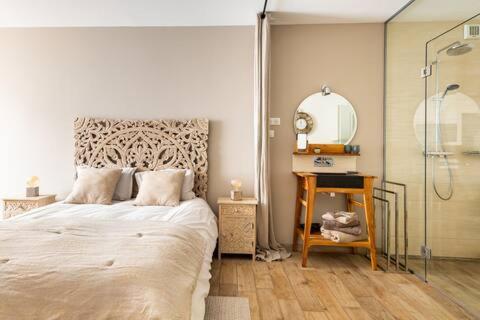 Studio Chic Avec Salon Et Terrasse Privee Apartment Tourcoing Luaran gambar
